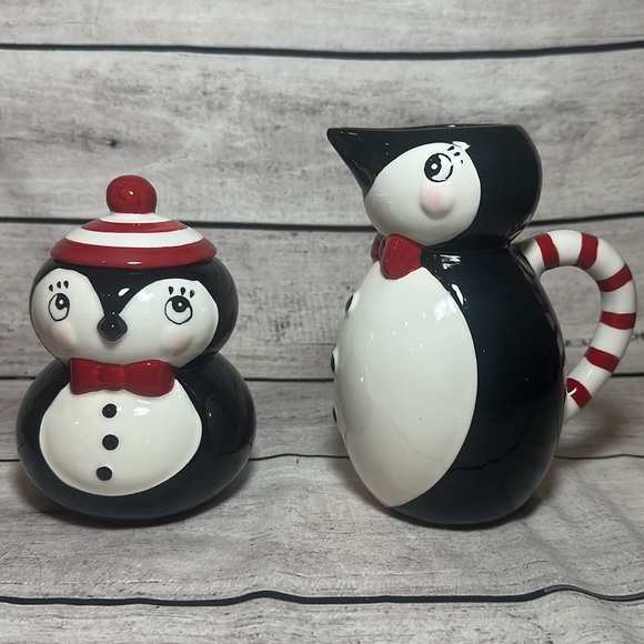 NIB Johanna Parker Holiday Penguin Creamer and Sugar - Picture 3 of 5